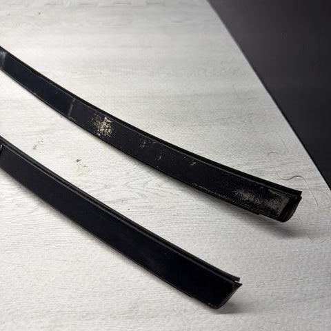 BMW E46 325 330 M3 Roof Rails Moldings Trims Pair Coupe OEM