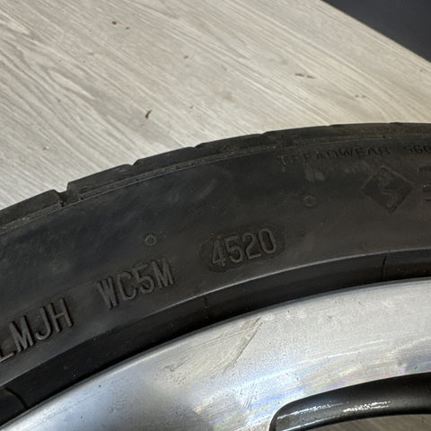 2001-2006 BMW M3 Front Wheel 19 x 8 Style 67 Rim *Notes*