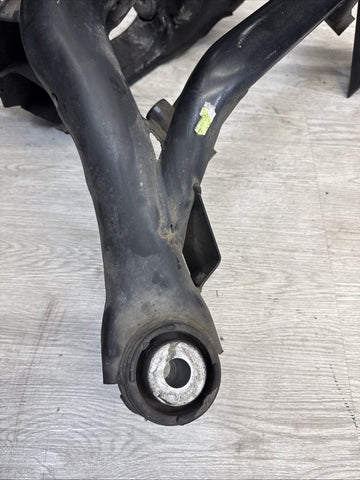 01-06 BMW E46 M3 REAR SUSPENSION SUBFRAME AXLE CARRIER CRADLE