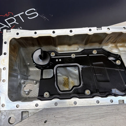 BMW F80 F82 F83 M3 M4 15-20 Engine Oil Pan S55 7854463 *Notes*