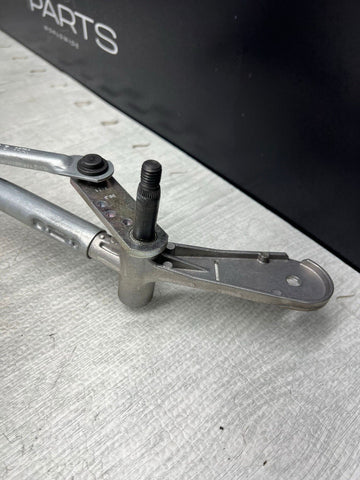 BMW 21-25 G80 M3 Windshield Wiper Motor & Linkage Assembly OEM