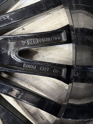 BMW 19-24 G07 X7 20x10.5 22” Rear Rim Wheel OEM 6885463 Gloss Black