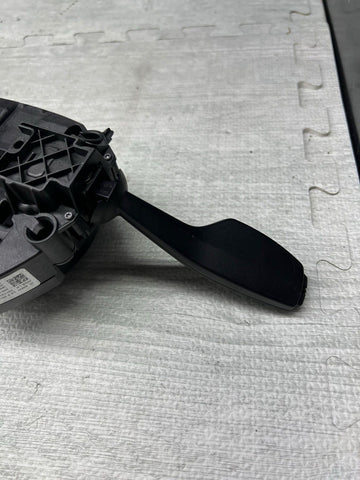 BMW F30 F32 F36 335 435 2/3/4 Series Steering Column Clockspring Switch 9351146