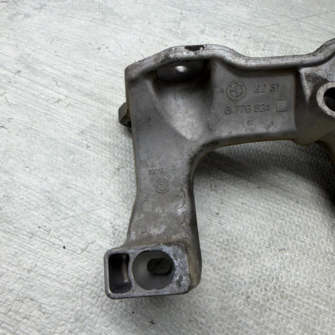 2006–2010 BMW M6 E63/E64 Transmission Mount Bracket Support OEM 22316776524