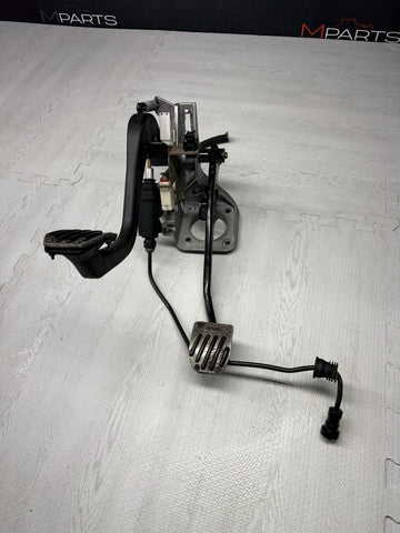 01-06 BMW E46 M3 OEM Clutch and Brake Pedal Assembly + Pedal Covers