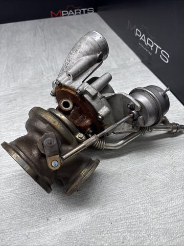 784904402 Turbo Turbos BMW 13-18 F06 F10 F12 F13 M5 M6 X5 X6 F10 F18 11657849044