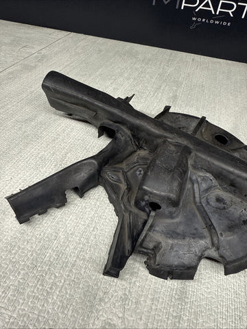 15-20 F80 F82 F83 M3 M4 FRONT RIGHT UPPER RUBBER STRUT MOUNT COVER OEM 8066662