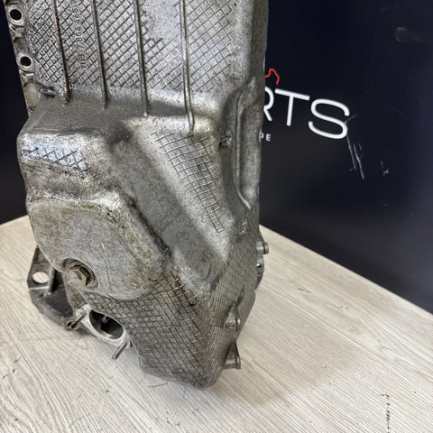BMW F80 F82 F83 M3 M4 15-20 Engine Oil Pan S55 7854463 *Notes*