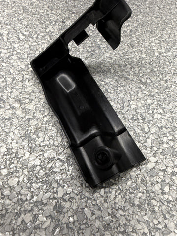 01-06 BMW E46 M3 SEAT BRACKET COVER DRIVER RIGHT 8265592 OEM