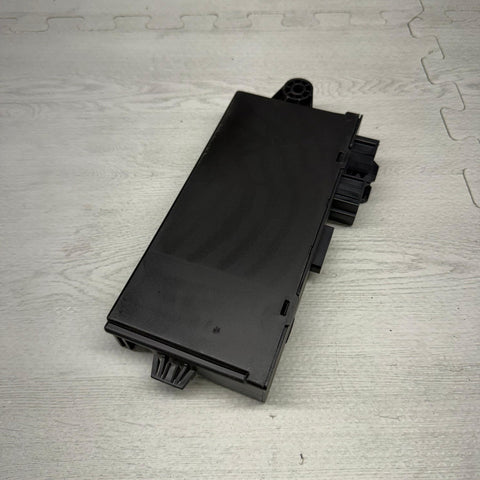 06-11 BMW E90 E92 325i 328i 335i CAS Comfort Access Module Unit OEM 6943835