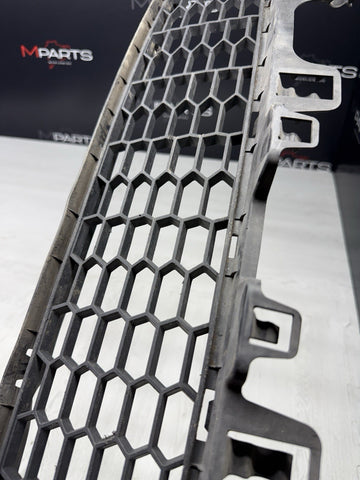 Genuine BMW F80 F82 F83 M3 M4 Front Bumper Lower Grill Grille 51118054294