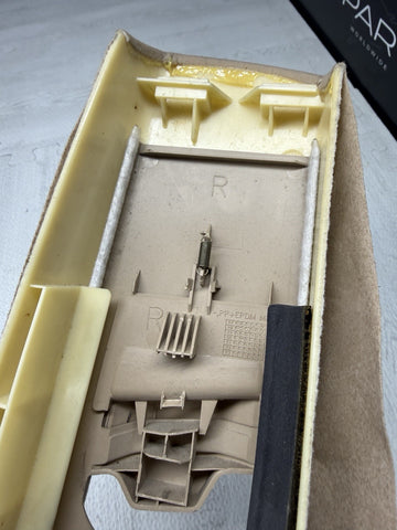 GENUINE BMW E46 B Pillar Trims Column Cover Pillars Pair 8266945 8266946