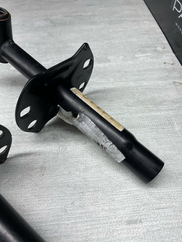 BMW 99-06 E46 323 325 328 330 M3 Front Bumper Shock Mount Right 8195302 OEM