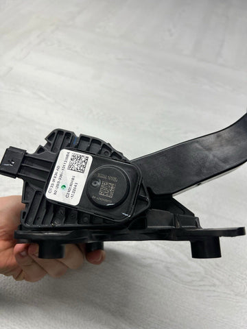 2011-2023 Ford Mustang Sport Accelerator Gas Pedal CR33-9F836-AB OEM