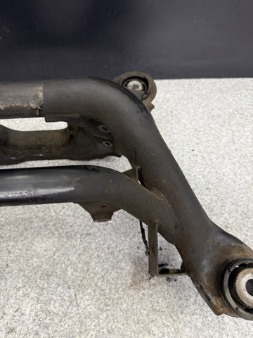 01-06 BMW E46 M3 REAR SUSPENSION SUBFRAME AXLE CARRIER CRADLE