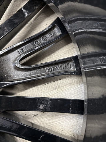 BMW 19-24 G07 X7 20x10.5 22” Rear Rim Wheel OEM 6885463 Gloss Black