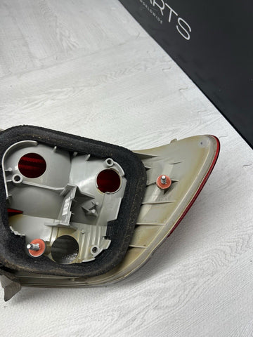01-06 BMW 3 Series E46 M3 Convertible Right Passenger Rear Tail Light OEM