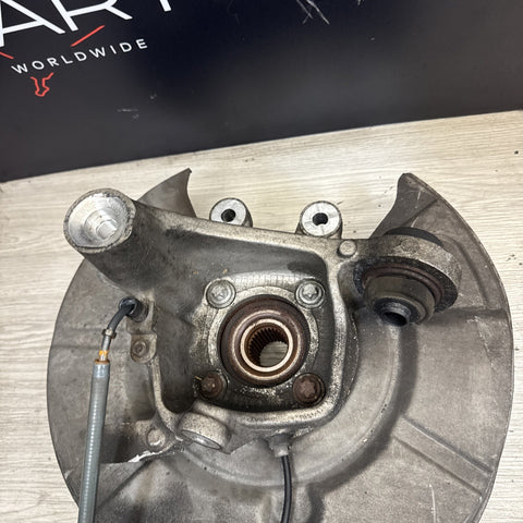 06-07 BMW E63 M6 Rear Right Knuckle Spindle Wheel Hub Bearing Assembly OEM