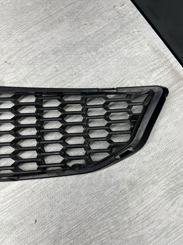 15-20 BMW F80 F82 F83 M3 M4 Front Bumper Left Driver Grill Insert Trim Cover OEM