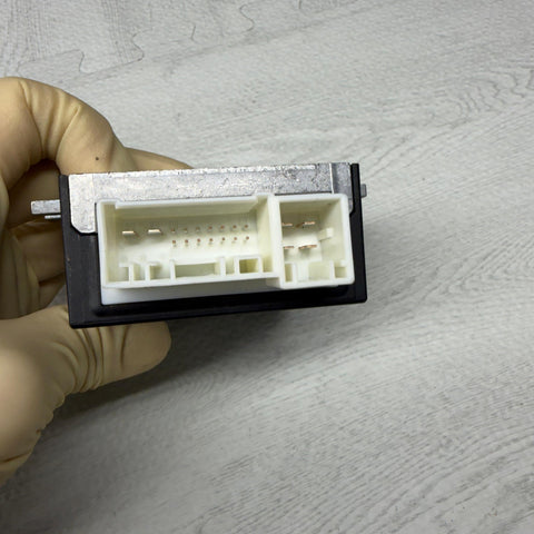 2014–2020 BMW M2 M3 M4 M5 F80 Fuel Pump Relay Control Module Unit OEM 7411595