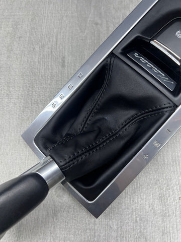 2017-2021 PORSCHE MACAN - Automatic Shifter KNOB W/ BOOT 95B713139E