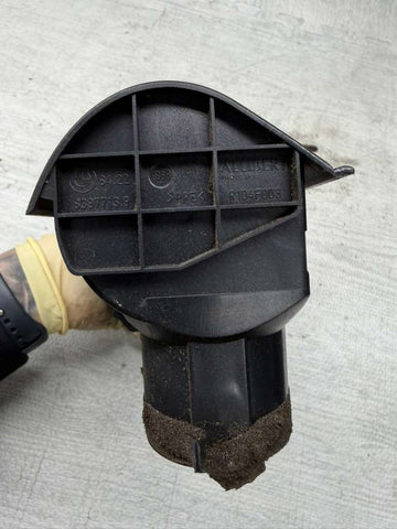 1996–2002 BMW Z3 Roadster/Coupe Centre Dash Air-Vent Duct OEM 8397713.9