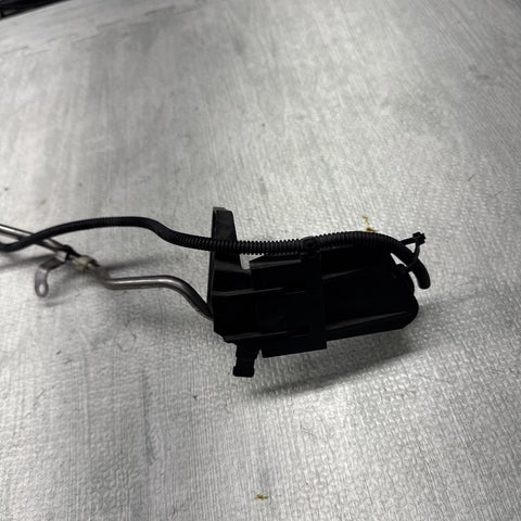 BMW E46 M3 S54 FLEXIBLE FUEL LINE HOSE QUICK RELEASE CLIPS OEM