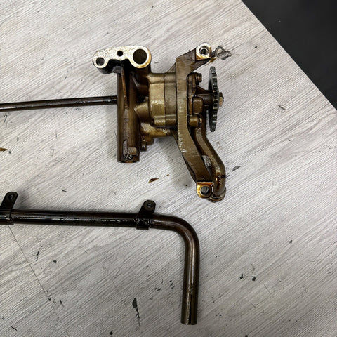 01-06 BMW E46 M3 S54 Engine Oil Pump + Pick Up Tubes