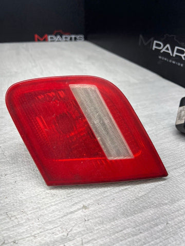 03-06 BMW E46 325 330 M3 Trunk Mounted Inner Tail lights Pair 6920705 6920706