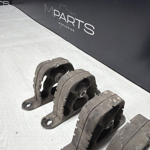 BMW E38 E36 Z3 Z3M Set of 4 Exhaust Hangers Bracket Holders Mounts 18211704198