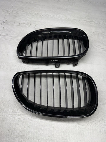 2006-2010 BMW E60 525i 528i 530i 535i 545i 550i M5 FRONT HOOD VENT GRILLES BLACK
