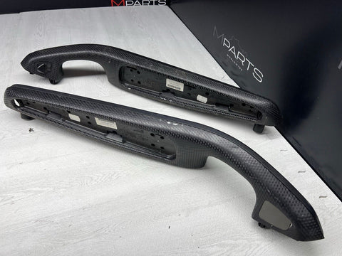 01-06 BMW E46 330ci ZHP M3 Black Cube/Black Door Trim Armrests Front
