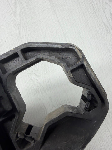 12-16 BMW F30 F32 F80 F82 F83 M3 M4 LEFT RADIATOR HOLDER MOUNT BRACKET OEM