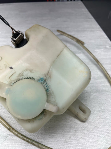 92-98 Bmw E36 3 Series M3 Windshield Washer Fluid Tank Reservoir Container