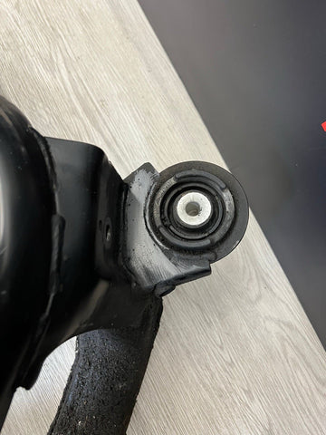 01-06 BMW E46 M3 REAR SUSPENSION SUBFRAME AXLE CARRIER CRADLE