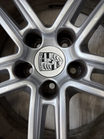 2015-2018 Porsche Macan Front Wheel 19x8 5 Double Spoke W/ Tire