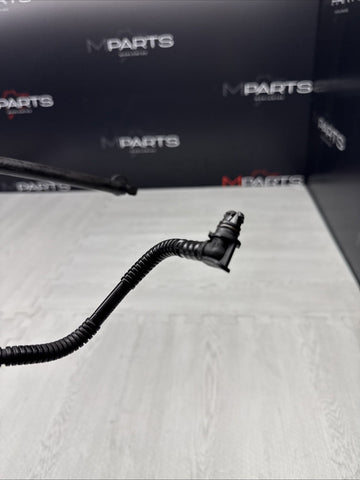 BMW 01-06 E46 M3 Crankcase Ventilation Oil Separator Vent Hose Oil Pan 7831336