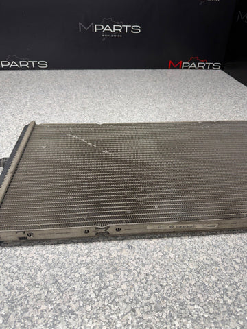 15-20 BMW F80 F82 F87 M2 M3 M4 Engine Auxiliary Radiator OEM 2284608