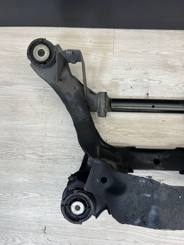 01-06 BMW E46 M3 REAR SUSPENSION SUBFRAME AXLE CARRIER CRADLE