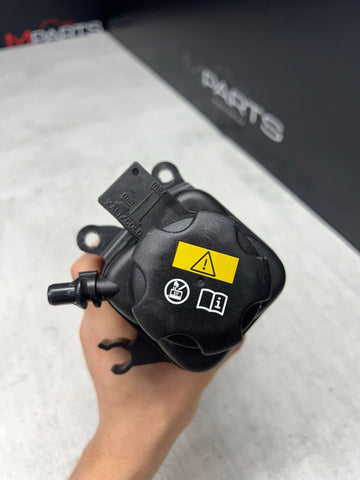 BMW 21-25 G80 G82 G83 G87 M2 M3 M4 S58B30A Coolant Expansion Tank 8093925