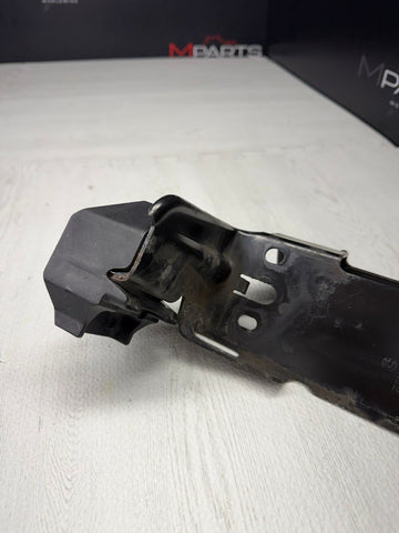 OEM BMW E82 E88 E90 E92 E93 335 M3 Radiator Suport Right Plate Bracket Mount