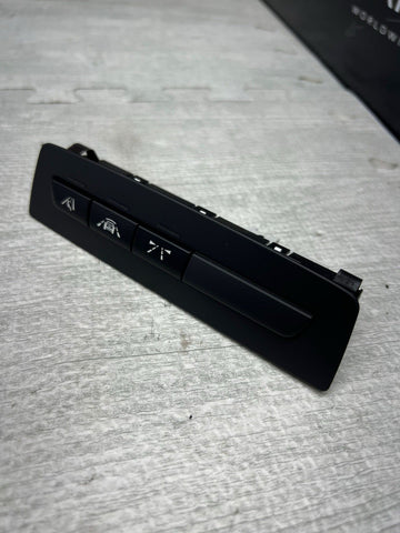 BMW 15-20 F30 F34 F80 F82 M3 M4 Lane Assist Departure Driver Assistance Buttons