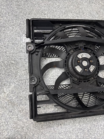 BMW E39 Aux Fan Assembly Electric Radiator Pusher OEM 525i 530i 1999-2003
