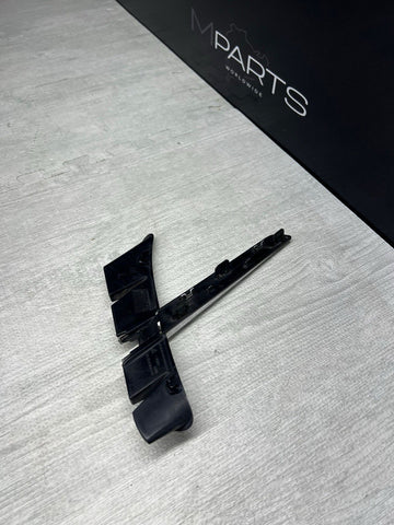 Genuine BMW Gloss Black Side Fender Grille Left 15-20 BMW F82 F83 M4