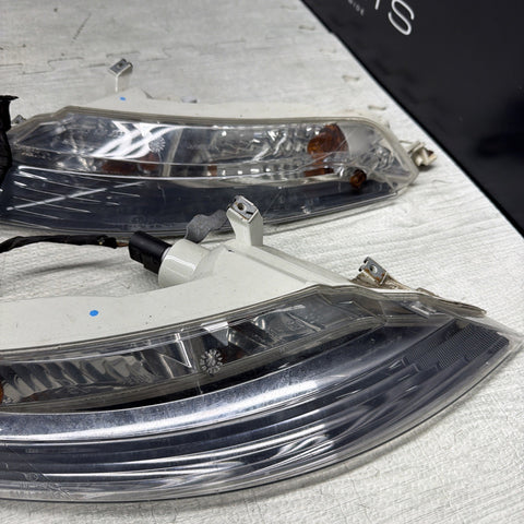 2004-10 BMW E63 E64 645 650 M6 Front Turn Signal Lights Lamps OEM