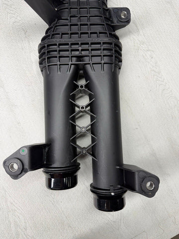 21-26 BMW G80 G82 G83 M3 M4 S58 Front Charge Air Cooler Duct 13718054842