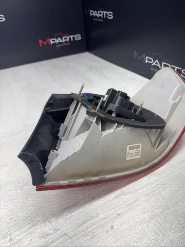 07-10 OEM BMW E92 M3 Coupe Rear Left Driver Side Outer Tail Light *Notes*