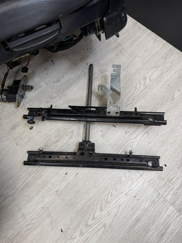 01-06 BMW E46 M3 Coupe Interior Front Seats Black Non Heated Powered *Notes*