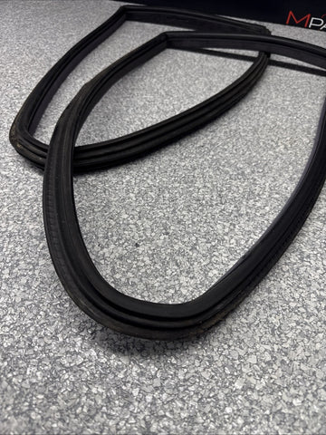 01-06 OEM BMW E46 M3 Coupe Rear Quarter Panel Window Glass Weatherstrip Seals