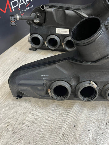 06-10 BMW E60 E63 E64 M5 M6 S85 V10 Engine Cover Intake Manifold Plenum
